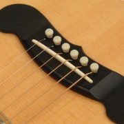 Immagine di 7 pioli per ponte stampati a iniezione e 1 bottone D'Addario Accessories, avorio