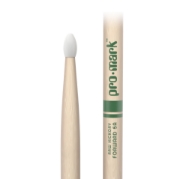 Immagine di Bacchette ProMark Classic Forward 5A in noce americano grezzo, punta ovale in nylon