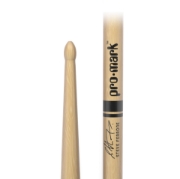 Immagine di Bacchette in hickory ProMark 735 con punta in legno, design di Steve Ferrone