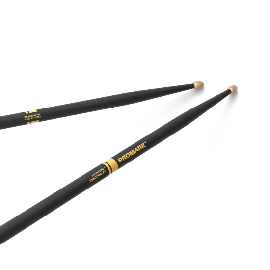 Immagine di Bacchette ProMark Rebound 7A ActiveGrip in noce americano, punta acorn in legno