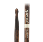 Immagine di Bacchette ProMark Classic Forward 5B FireGrain in noce americano, punta ovale in legno